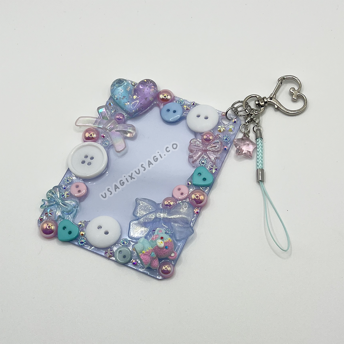 SPOOPY STITCHED BEAR { BLUE / PINK } DECODEN TOPLOADER