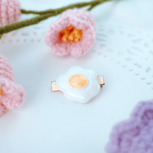 EGGIE HAIR CLIP - Usagi x Usagi, LLC - Accessories