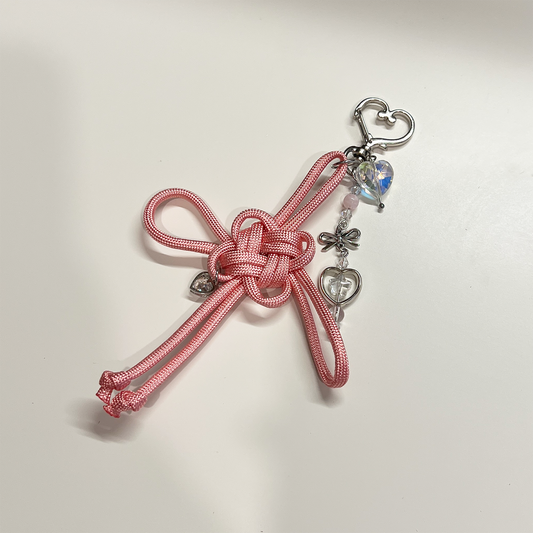 LUCKY KNOT { PINK } SPECIALTY KEYCHAIN