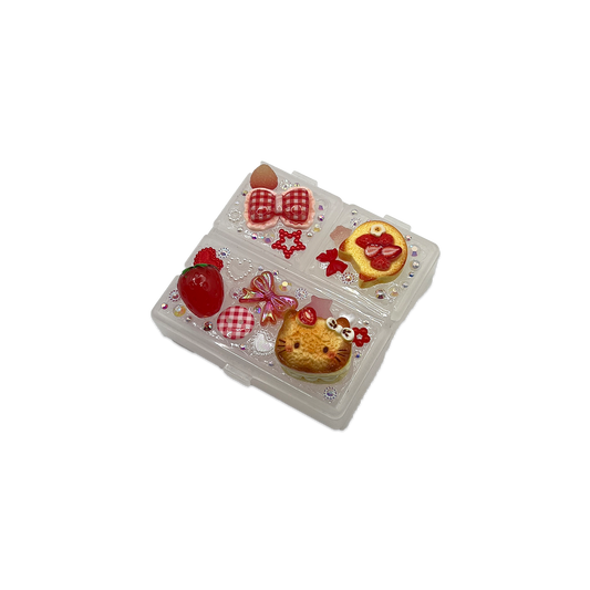 STRAWBERRY KITTEN PICNIC DECODEN TRINKET BOX - 3 POCKET